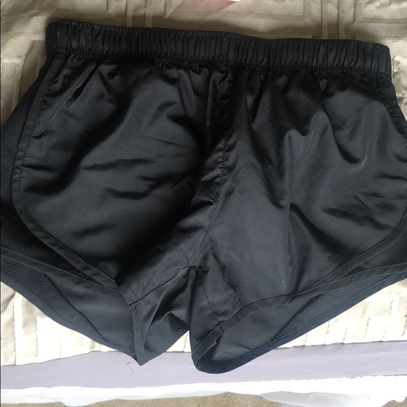 ❌SOLD❌ on Mercari - Running Set - Picture 6 of 6